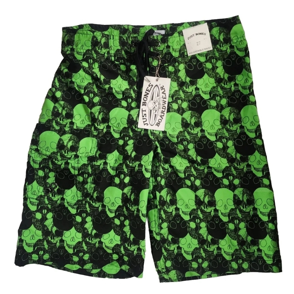 NWT Men/Boy 27 JUST BONES BOARD SHORTS Skulls Skull Skeleton Green Black Skate